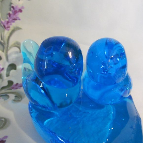Vtg Blue Glass Double Bluebird of Happiness Bluebirds on Heart Leo Ward 1991 - Picture 13 of 16